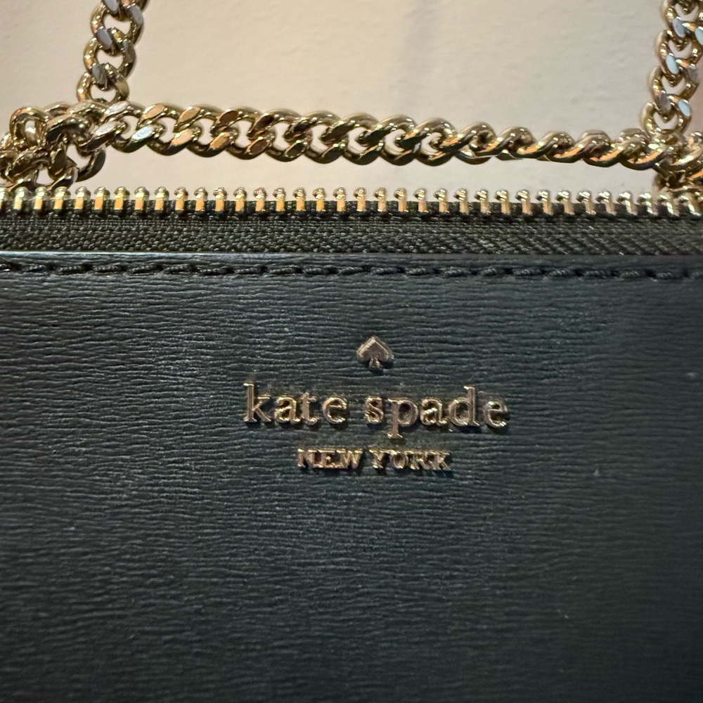 NWT Kate Spade Emerald Green Leather Crossbody Bag with Gold Chain - Picture 9 of 11